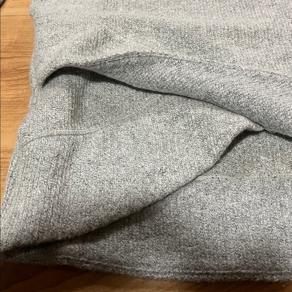 Mondetta Light Gray Hooded Sweater - Picture 4 of 6